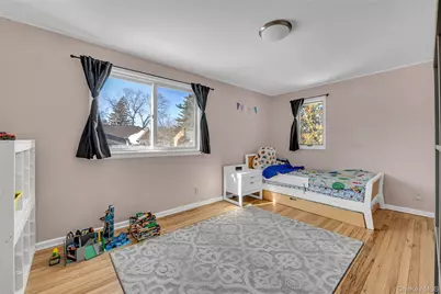 34 Roxbury Road, Port Washington, NY 11050 - Photo 9