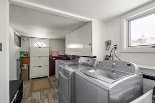 34 Roxbury Rd, Port Washington, NY 11050 - Photo 17