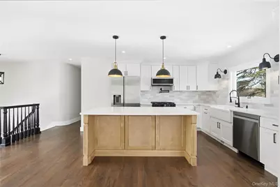 22 Kennedy Drive, Centereach, NY 11720 - Photo 9