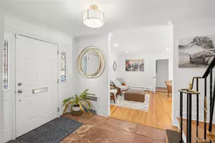 467 Hempstead Ave, Rockville Centre, NY 11570 - Photo 13