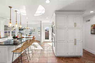 467 Hempstead Ave, Rockville Centre, NY 11570 - Photo 29