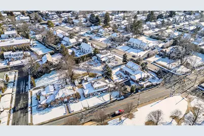 467 Hempstead Avenue, Rockville Centre, NY 11570 - Photo 45