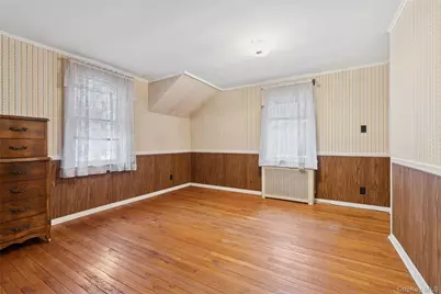 6 Oak Street, Saint James, NY 11780 - Photo 15