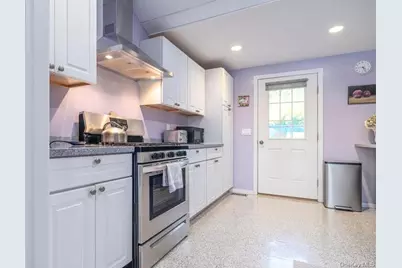 1020 Ruch Lane, Southold, NY 11971 - Photo 17