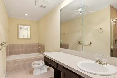 67 Paddington Circle, Smithtown, NY 11787 - Photo 15