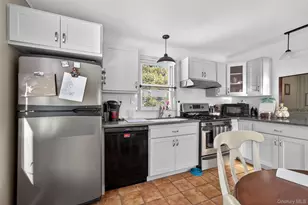 13 Herbst Dr, Monroe, NY 10950 - Photo 11