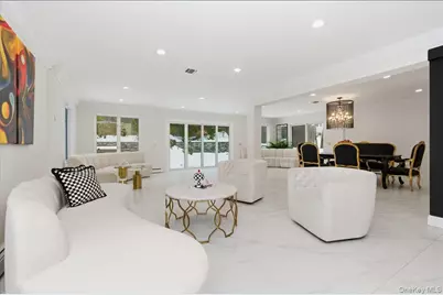 12 Red Brook Road, Great Neck, NY 11024 - Photo 7