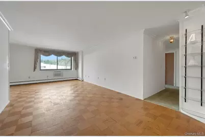 100 E Hartsdale Avenue #MiE, Hartsdale, NY 10530 - Photo 13