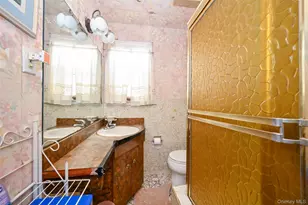 195-12 122nd Ave, Springfield Gardens, NY 11413 - Photo 11