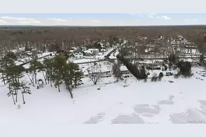 63 Lakeside Trail, Ridge, NY 11961 - Photo 43