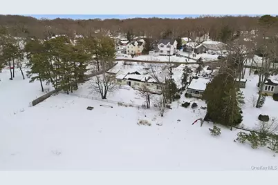 63 Lakeside Trail, Ridge, NY 11961 - Photo 37