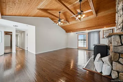 63 Lakeside Trail, Ridge, NY 11961 - Photo 5