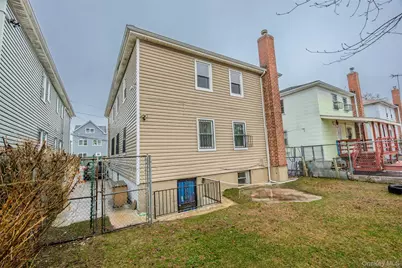 30-19 Bessemund Avenue, Far Rockaway, NY 11691 - Photo 35