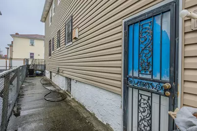 30-19 Bessemund Avenue, Far Rockaway, NY 11691 - Photo 33