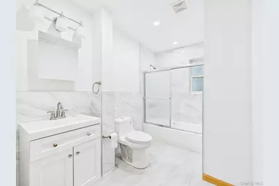 5110 Little Neck Parkway, Little Neck, NY 11362 - Photo 11