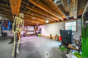 71 Oak Ave, Shirley, NY 11967 - Photo 23