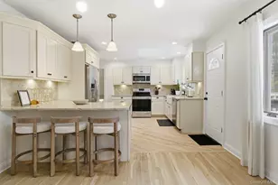 105 Reeve Rd, Rockville Centre, NY 11570 - Photo 7