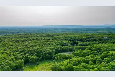 9 Truncali Drive, Marlboro, NY 12542 - Photo 19