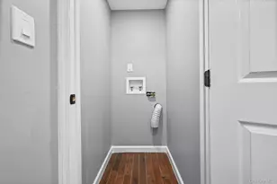 104-15 202nd St, Hollis, NY 11412 - Photo 21