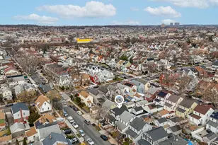 104-15 202nd St, Hollis, NY 11412 - Photo 13