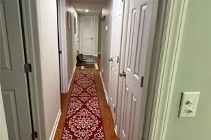 1008 McIntosh Pl, Newburgh, NY 12550 - Photo 17