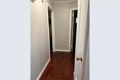 95 Horton Avenue, Valley Stream, NY 11581 - Photo 17