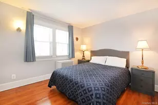 68 Hudson Rd, Floral Park, NY 11001 - Photo 19