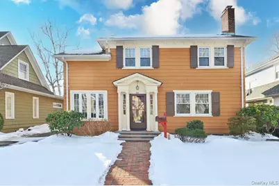 68 Hudson Road, Floral Park, NY 11001 - Photo 1