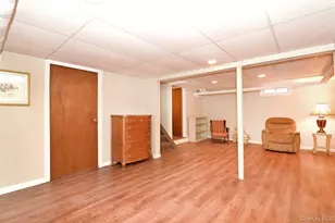 68 Hudson Rd, Floral Park, NY 11001 - Photo 23