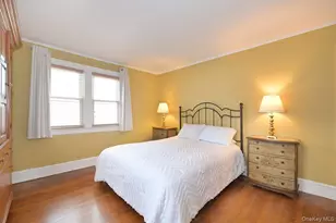 68 Hudson Rd, Floral Park, NY 11001 - Photo 15