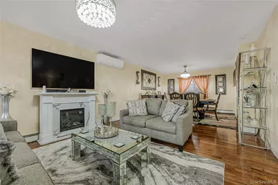 1008 Wood Park Drive, Baldwin, NY 11510 - Photo 9