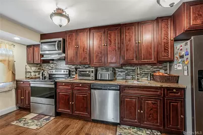 1008 Wood Park Drive, Baldwin, NY 11510 - Photo 11