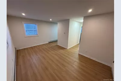 98 E Market Street #F7, Hyde Park, NY 12538 - Photo 3