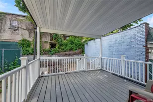 25-16 Curtis St, East Elmhurst, NY 11369 - Photo 17