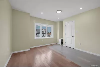 2516 Curtis Street, East Elmhurst, NY 11369 - Photo 9