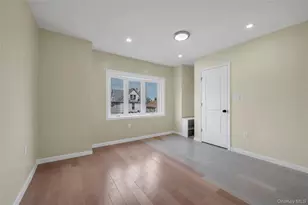 25-16 Curtis St, East Elmhurst, NY 11369 - Photo 9
