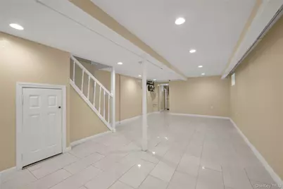 2516 Curtis Street, East Elmhurst, NY 11369 - Photo 15