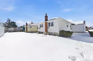 633 Evelyn Ave, East Meadow, NY 11554 - Photo 15