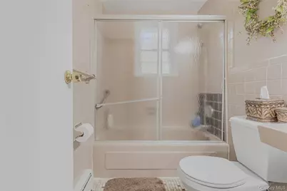 2551 Jerusalem Avenue #2S, North Bellmore, NY 11710 - Photo 17