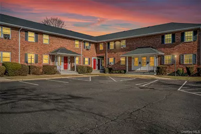 2551 Jerusalem Avenue #2S, North Bellmore, NY 11710 - Photo 1