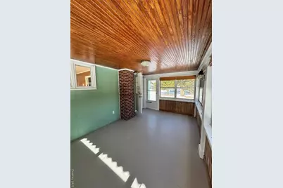 5 Pine Street, Hampton Bays, NY 11946 - Photo 11