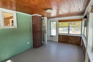 5 Pine St, Hampton Bays, NY 11946 - Photo 11