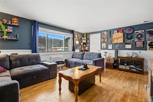 503 Parr Meadow Dr, Newburgh, NY 12550 - Photo 7