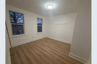 7150 73rd Place, Glendale, NY 11385 - Photo 5