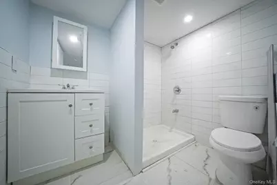 1791 Rockaway Parkway, Brooklyn, NY 11236 - Photo 17