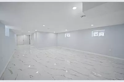 1791 Rockaway Parkway, Brooklyn, NY 11236 - Photo 17