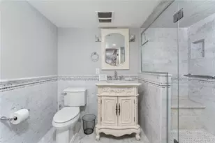 8 Wakeman Ct, Hampton Bays, NY 11946 - Photo 5