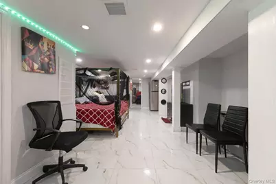 48 Essex Street, Brooklyn, NY 11208 - Photo 25