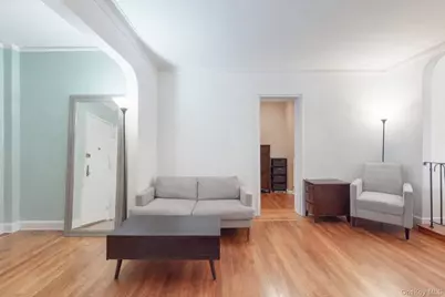 420 Central Park W #3A, New York, NY 10025 - Photo 3