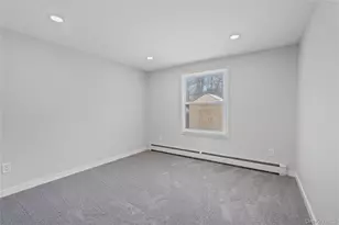 16 Market St, Mastic Beach, NY 11951 - Photo 15